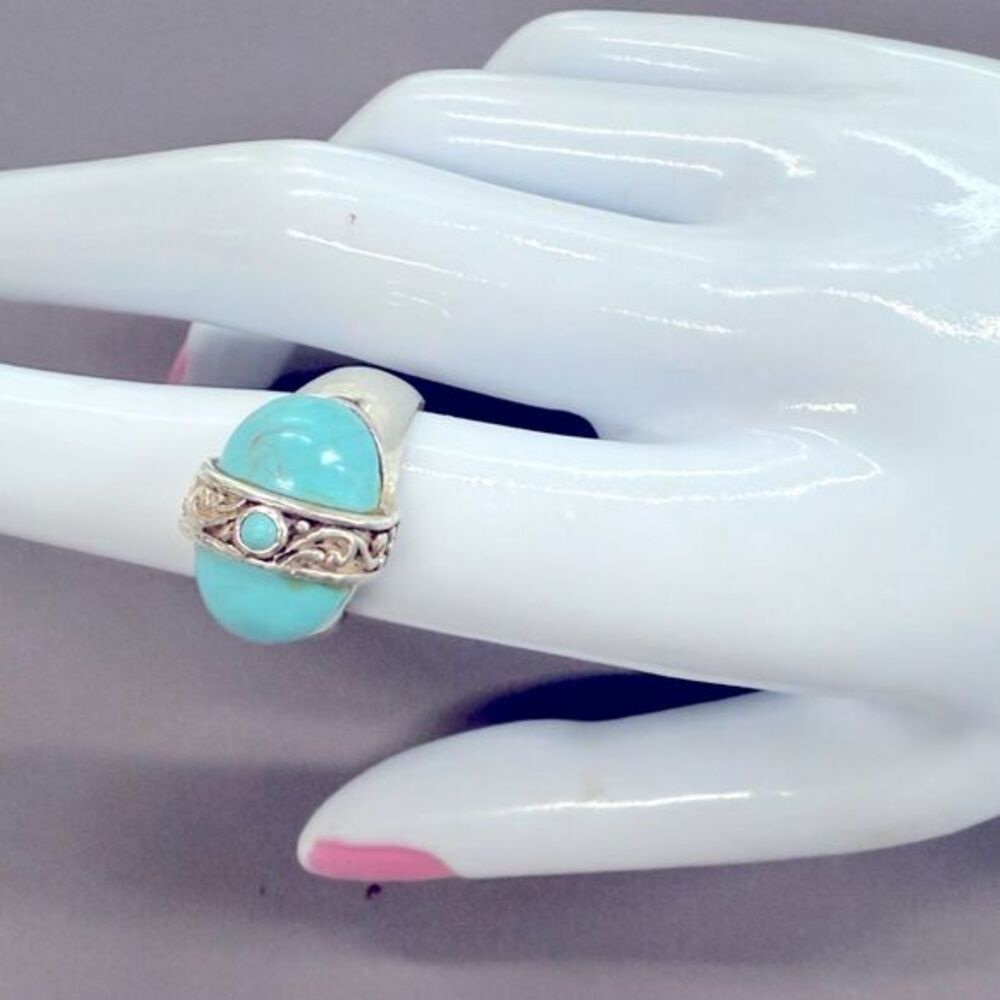 Vintage Sterling Silver Turquoise Ring stamped 925 auth stone‎ SZ 6.5